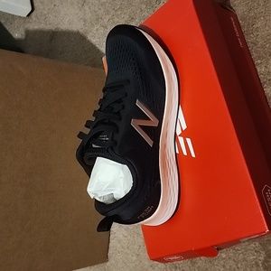 New balance shoes